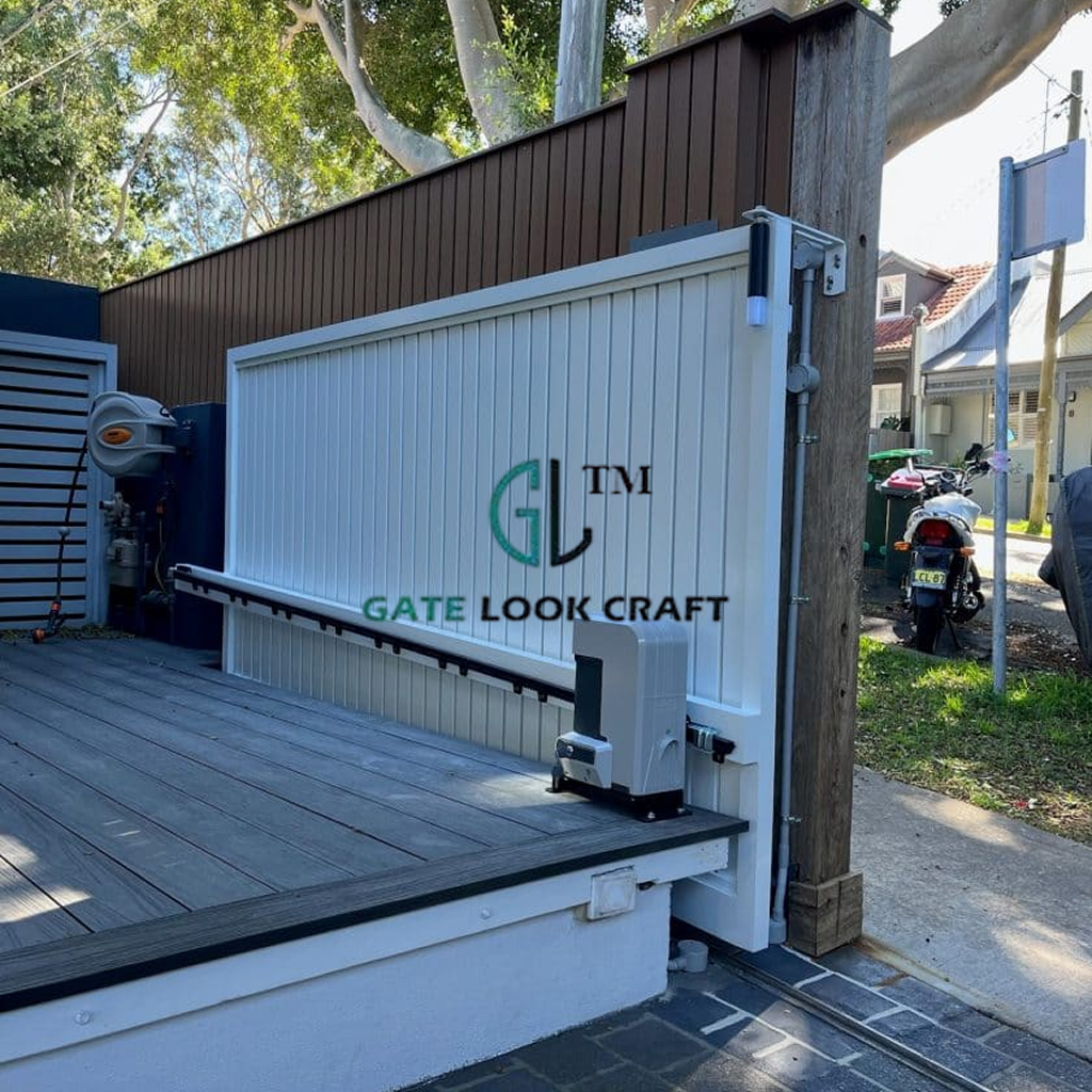 Sliding Gates design 6 by Gate Look Craft